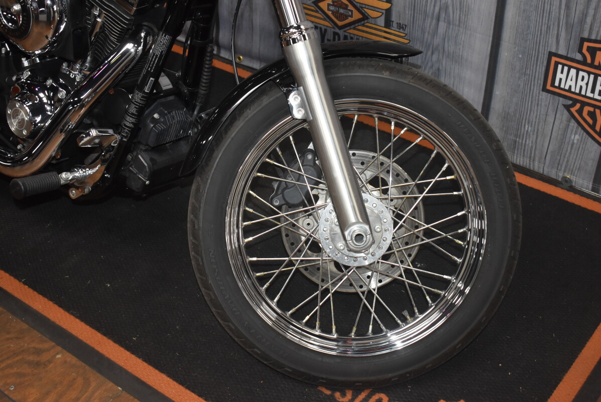 FXDC 2013 Super Glide Custom - Photo 10