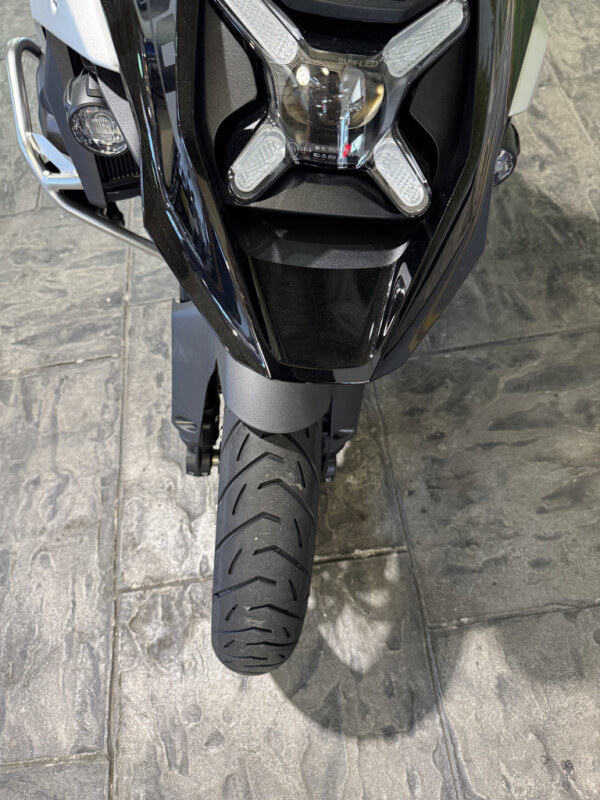2024 BMW Motorrad R 1300 GS - Photo 10