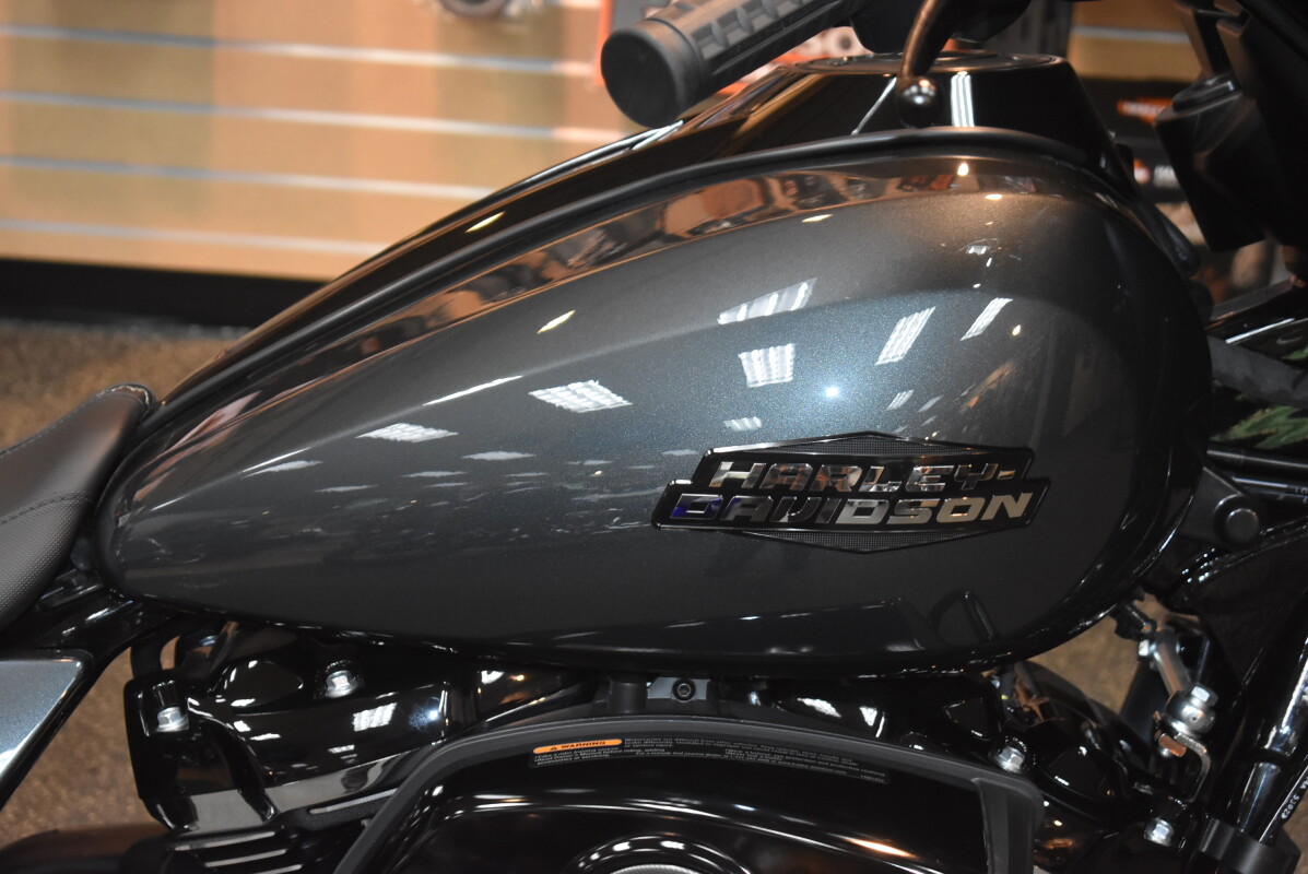 FLHX 2025 Street Glide - Photo 6