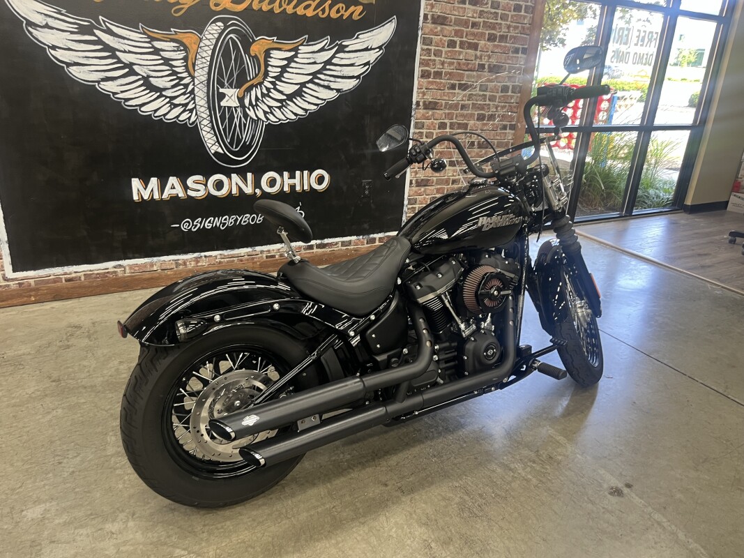 2019 Harley-Davidson Street Bob FXBB - Photo 2