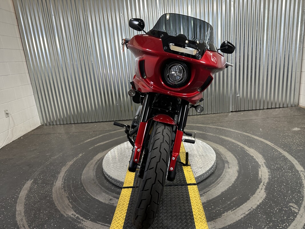 2025 Harley-Davidson Low Rider ST Brilliant Red - Black Finish - Photo 3