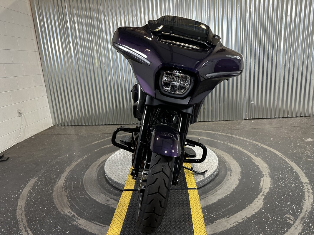 2025 Harley-Davidson Street Glide Mystic Shift - Black Finish - Photo 3