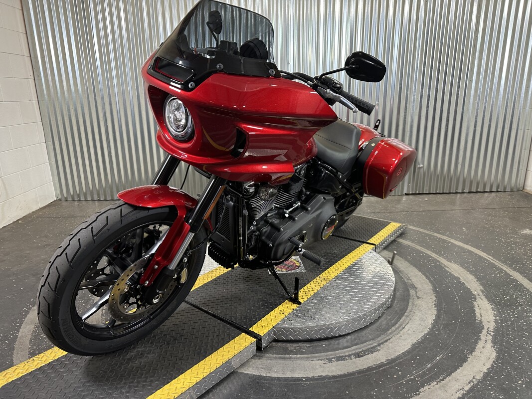 2025 Harley-Davidson Low Rider ST Brilliant Red - Black Finish - Photo 4