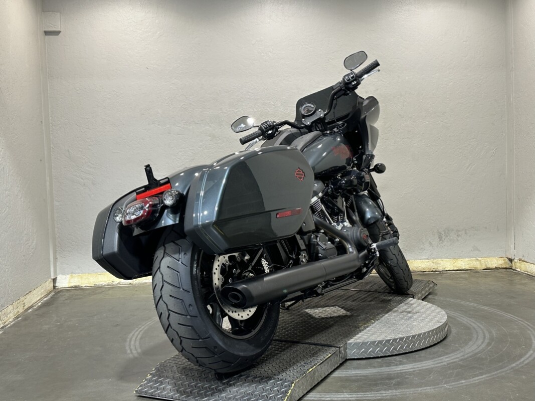 Harley-Davidson Low Rider ST 2025 FXLRST 84634469 MDNGHT FIRSTORM - Photo 6