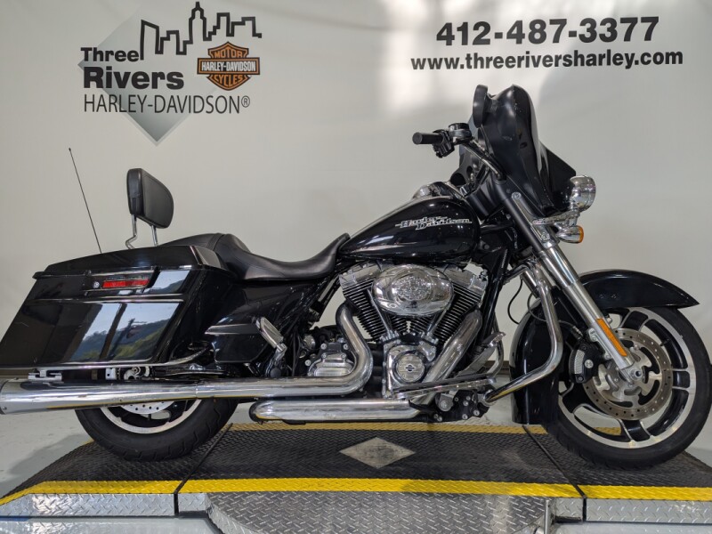 2013 Harley-Davidson® Street Glide® Vivid Black