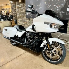2025 FLTRX - Road Glide thumb 3