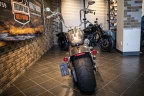 2014 CVO™ Breakout® (FXSBSE) thumb 3