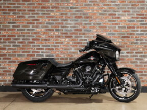 FLHX 2025 Street Glide® thumb 0