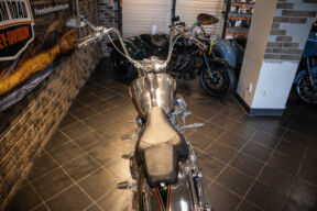 2014 CVO™ Breakout® (FXSBSE) thumb 2