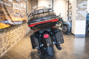 2021 Road Glide® Limited (FLTRK) thumb 2