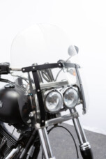 2010 Harley-Davidson<sup>®</sup> Fat Bob® Vivid Black/Black Denim thumb 2