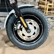 2017 FXDF - Dyna Fat Bob thumb 1