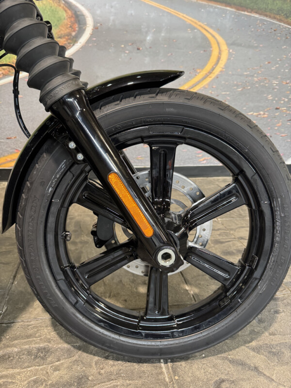 2025 Harley-Davidson Street Bob - Photo 8