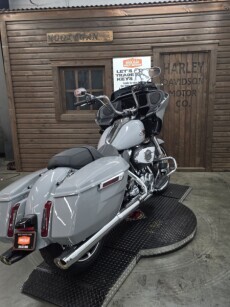2025 Harley-Davidson Street Glide BILLIARD GRAY/CHROME TRIM - Photo 3