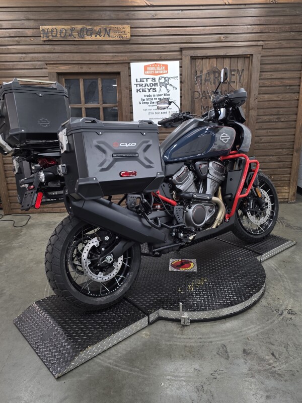 2025 Harley-Davidson CVO Pan America CARBON BLUE - Photo 2