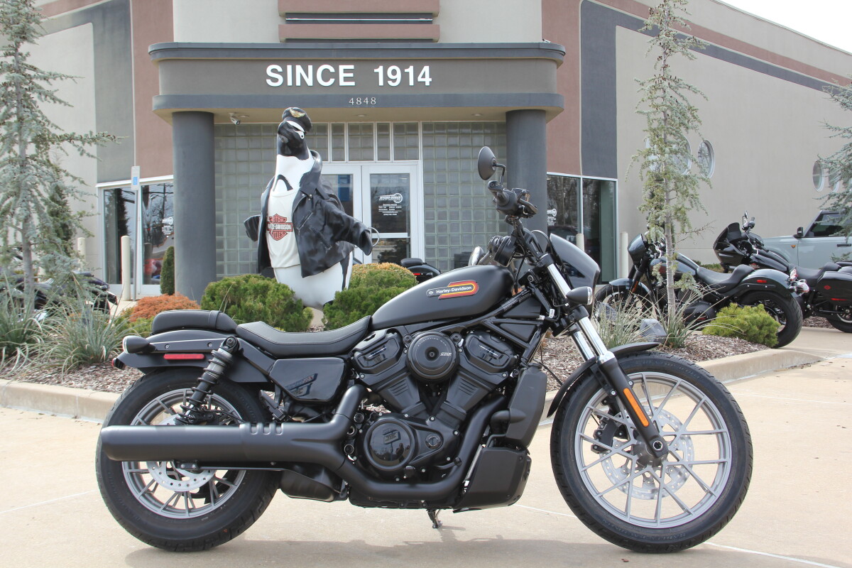 2025 Harley-Davidson Nightster Special Black Denim - Photo 2