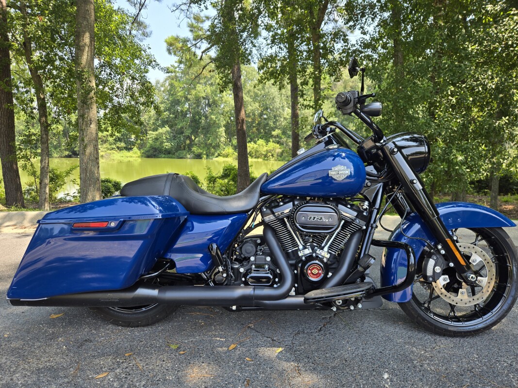 FLHRXS 2023 Road King Special