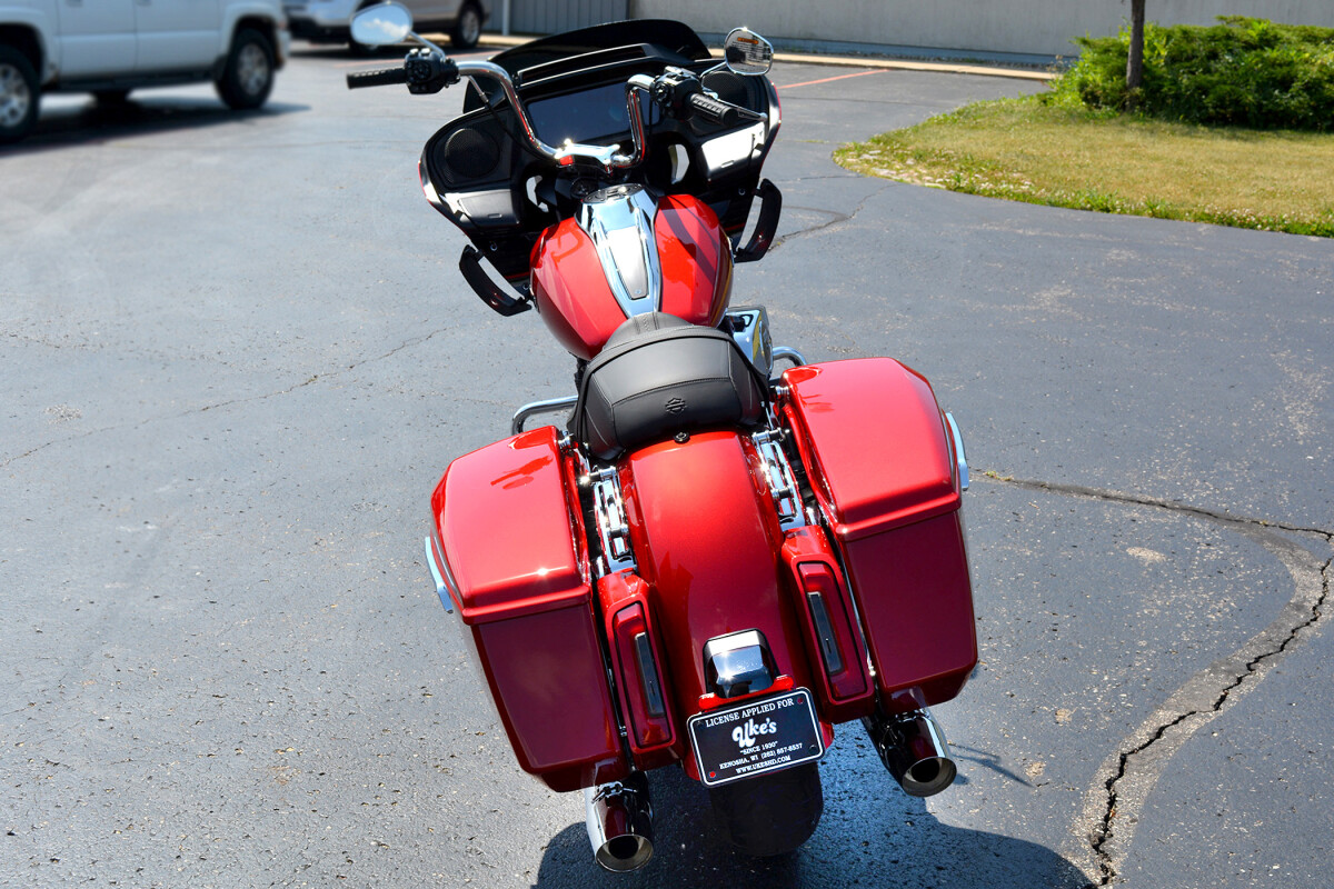 2025 Harley-Davidson Road Glide Brilliant Red - Photo 4