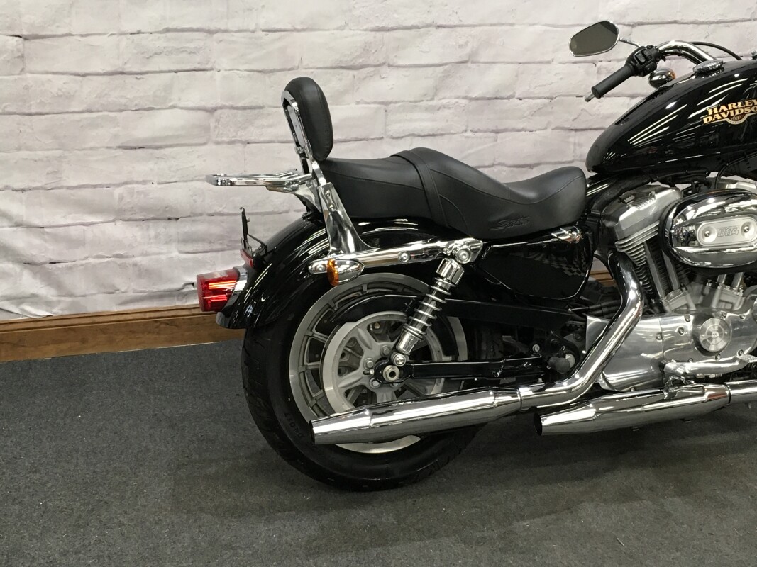 2009 Harley-Davidson Sportster 883 Low Black XL883L - Photo 2