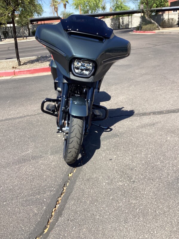 FLHX 2025 Street Glide - Photo 6