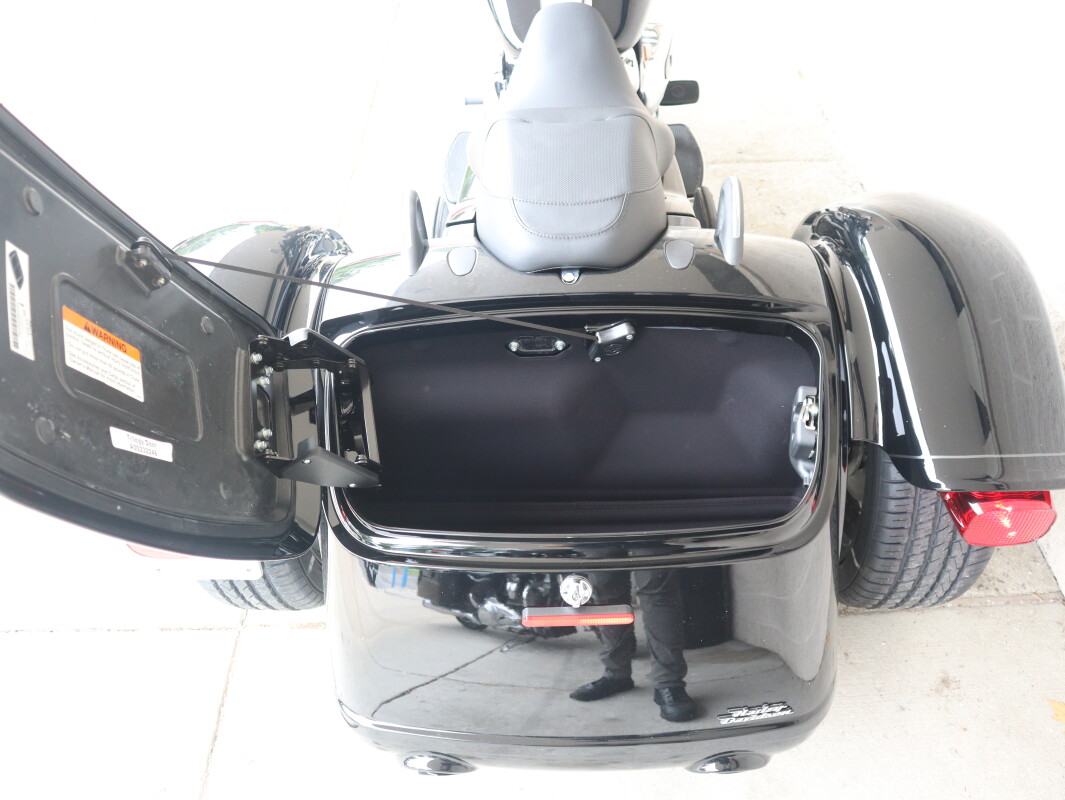 2025 Harley-Davidson Road Glide 3 FLTRT - Photo 10