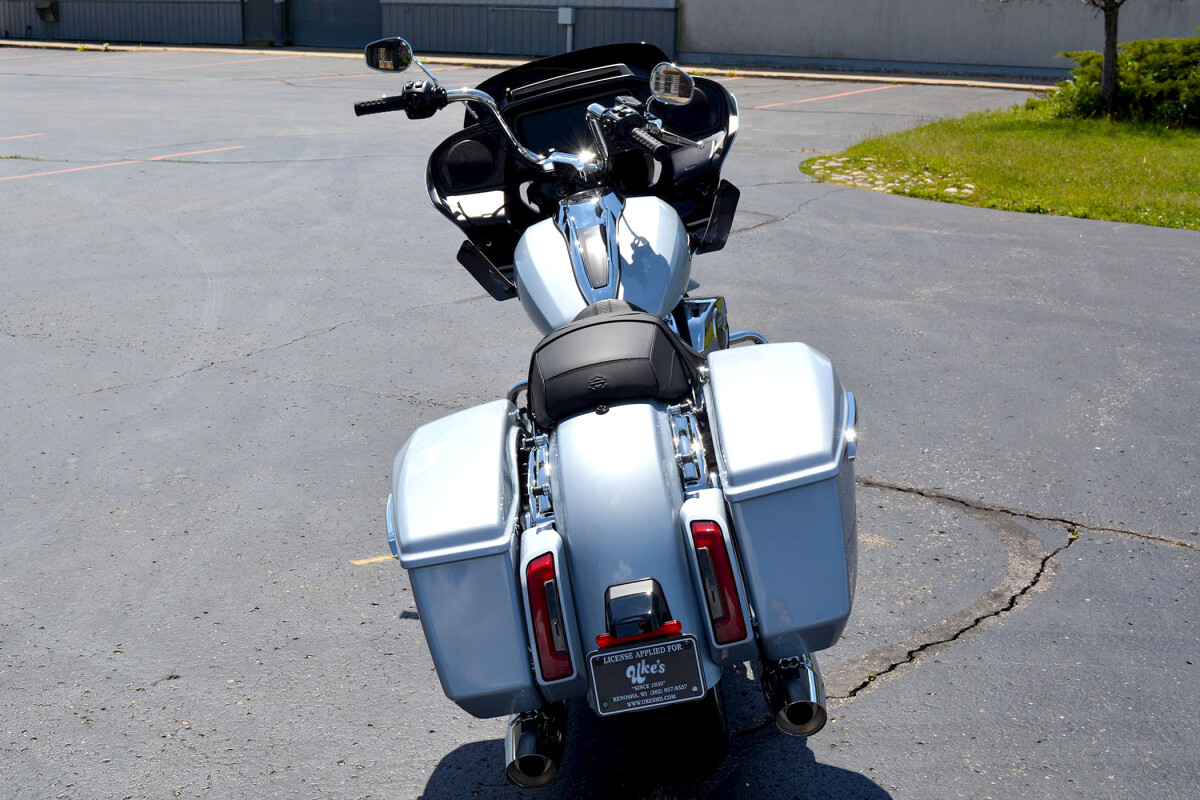 FLTRX 2025 Road Glide - Photo 4