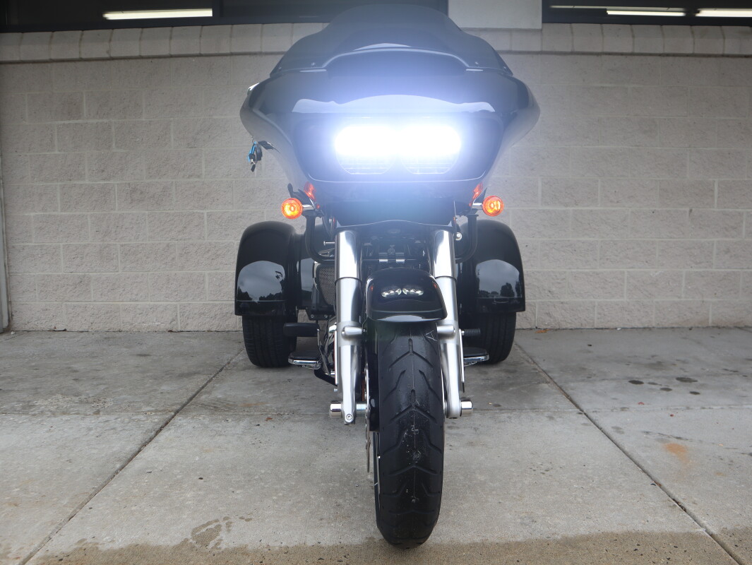 2025 Harley-Davidson Road Glide 3 FLTRT - Photo 3