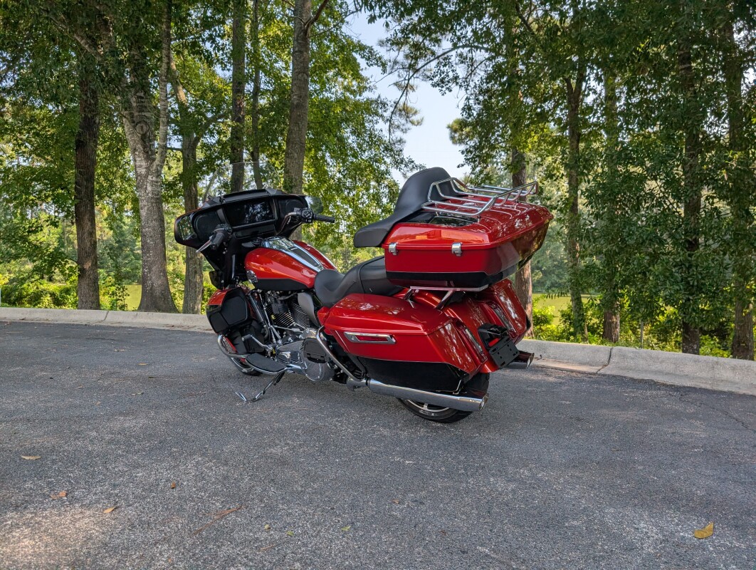 FLHXU 2025 Street Glide Ultra - Photo 5