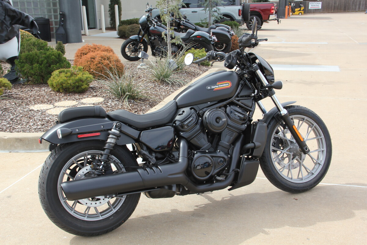 2025 Harley-Davidson Nightster Special Black Denim - Photo 5