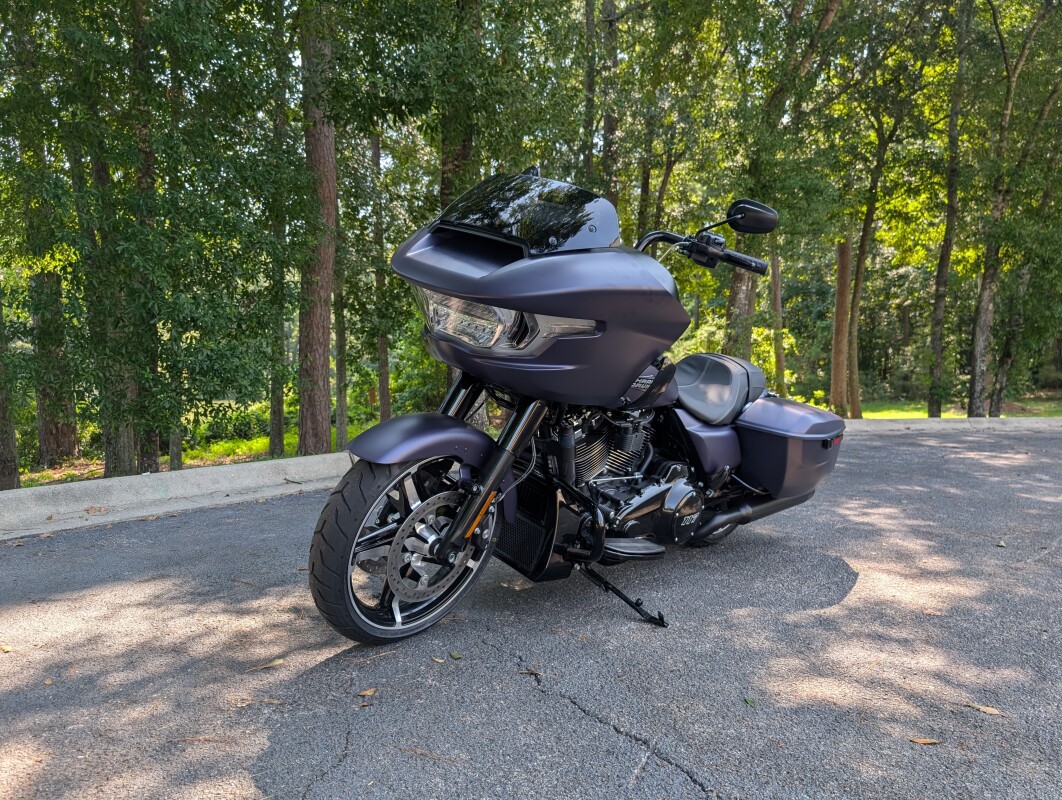 FLTRX 2025 Road Glide - Photo 3