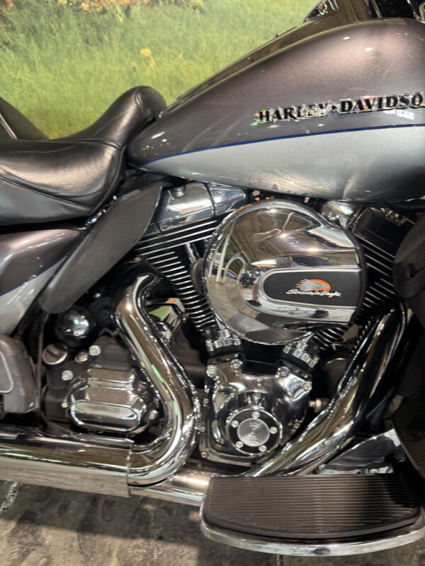 2014 Harley-Davidson Electra Glide Ultra Limited - Photo 6