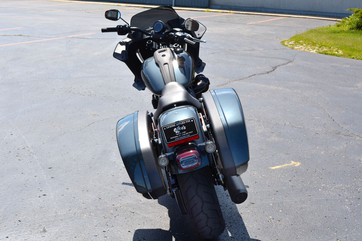 FXLRST 2025 Low Rider ST - Photo 4