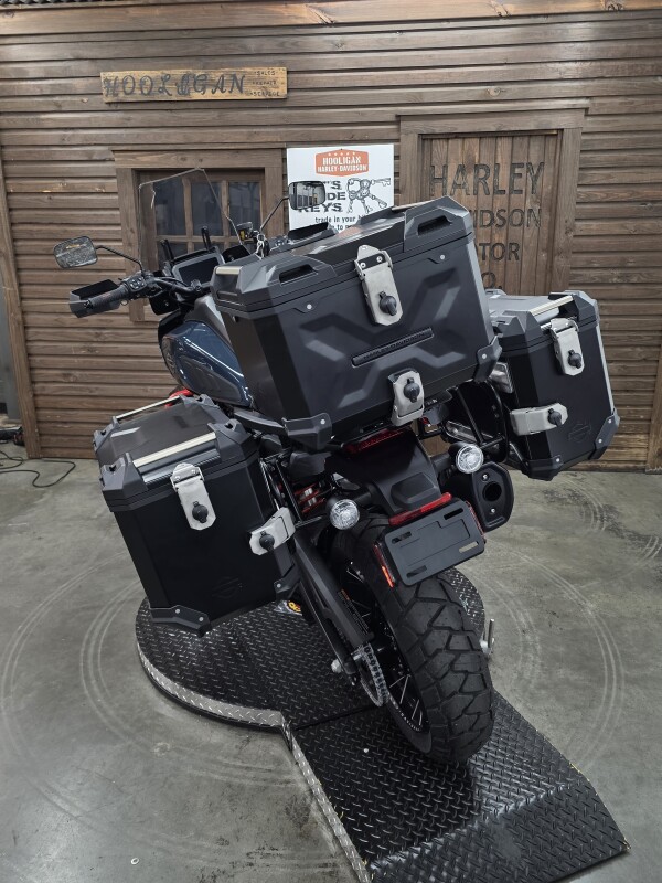 2025 Harley-Davidson CVO Pan America CARBON BLUE - Photo 4