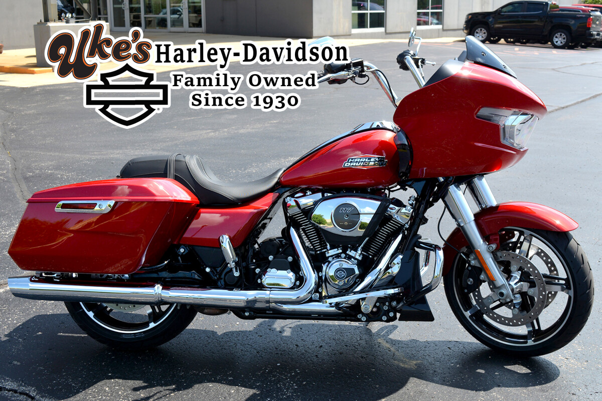 2025 Harley-Davidson Road Glide Brilliant Red