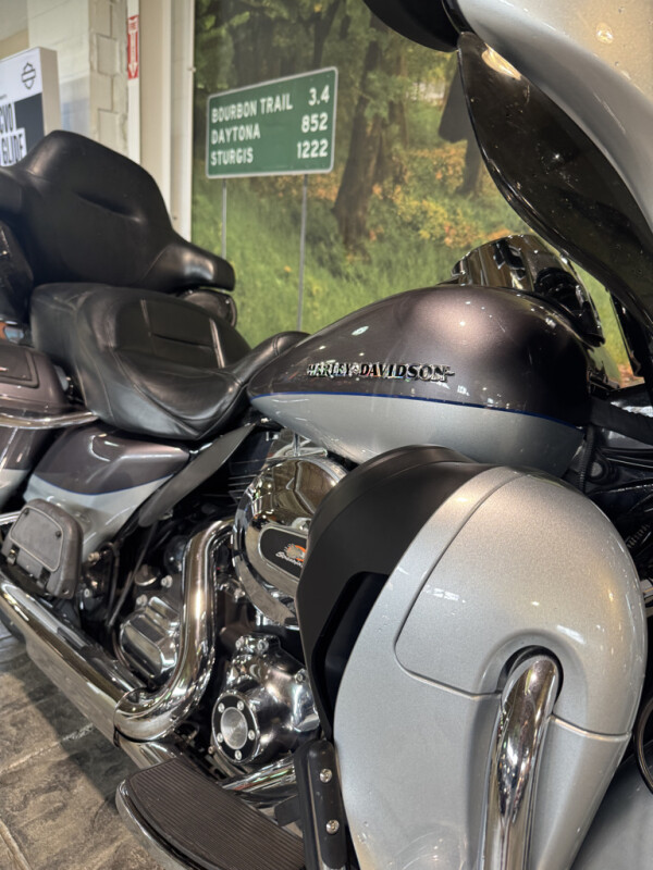 2014 Harley-Davidson Electra Glide Ultra Limited - Photo 2