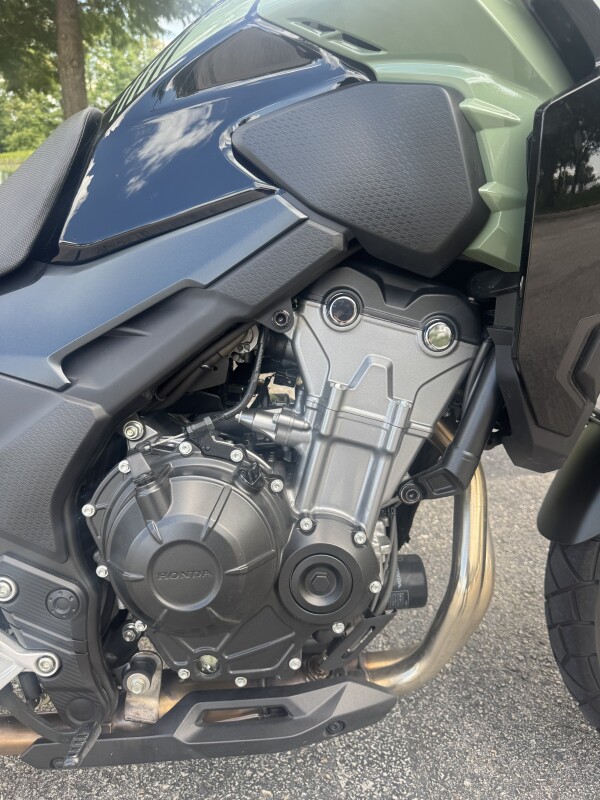 2023 Honda CB500X - Photo 9