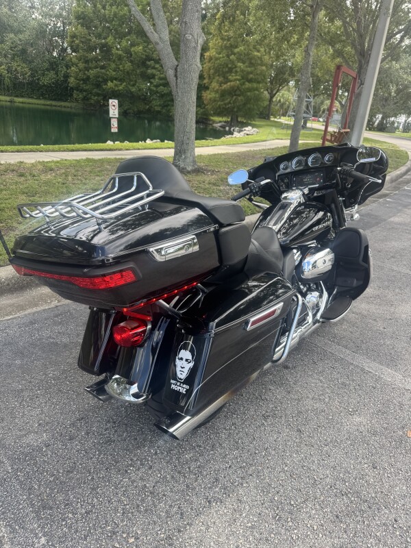 2017 Harley-Davidson Ultra Limited - Photo 2