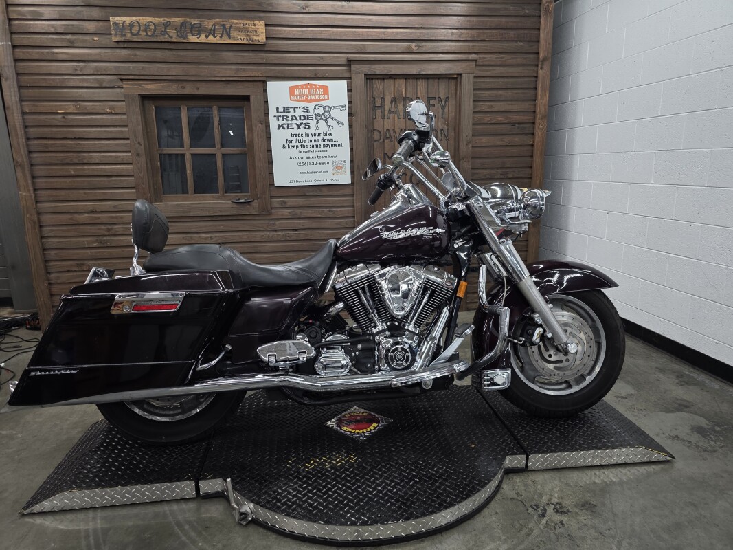 2005 Harley-Davidson Road King Custom BLACK CHERRY