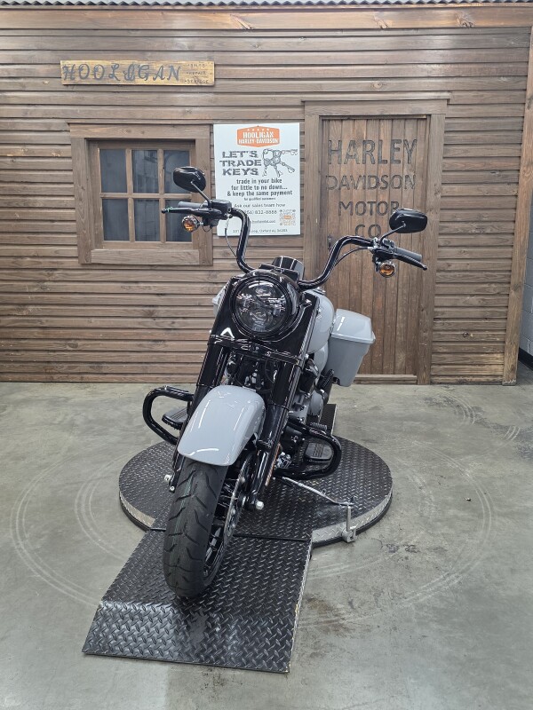 2025 Harley-Davidson Road King Special BILLIARD GRAY/BLK TRIM - Photo 7