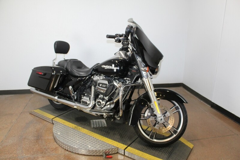 Harley-Davidson Street Glide 2018 FLHX 618367N BLACK - Photo 2