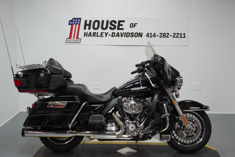 2011 Harley-Davidson® Electra Glide® Ultra Limited Black
