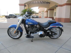 2025 Harley-Davidson® Fat Boy® Blue Burst thumb 2