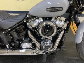 2025 Harley-Davidson® Street Bob® Billiard Grey w/Cast Wheels thumb 3