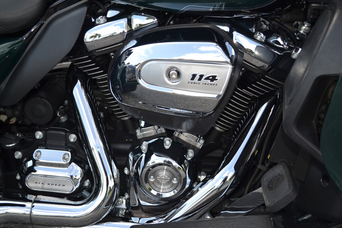 2024 Harley-Davidson Tri Glide Ultra - FLHTCUTG - Photo 5