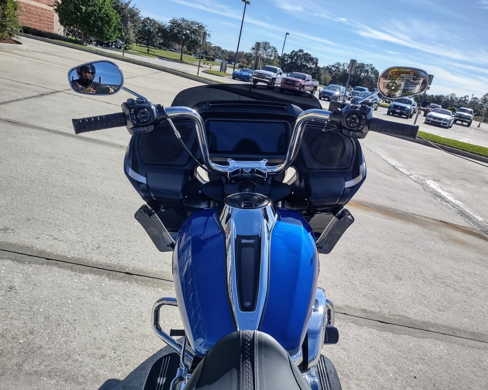 Road Glide - Photo 6