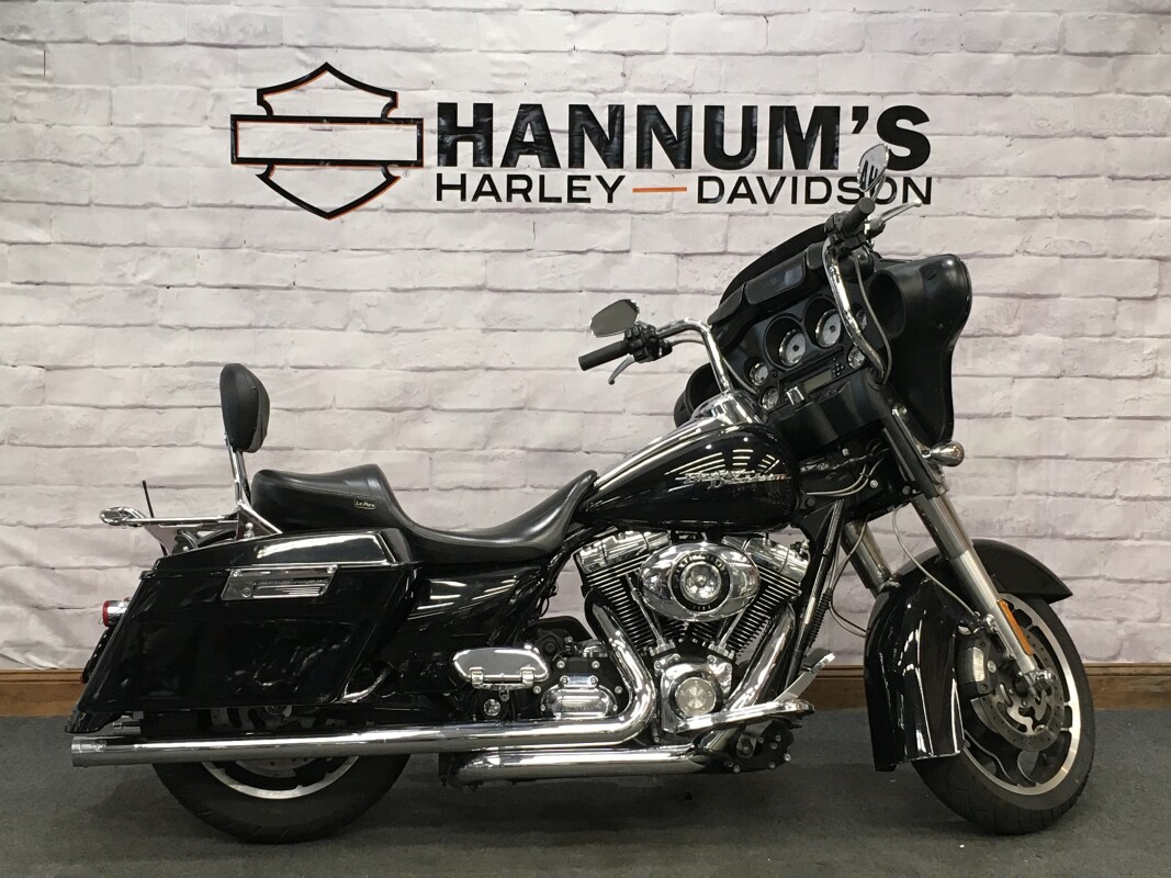 2010 Harley-Davidson Street Glide Black FLHX