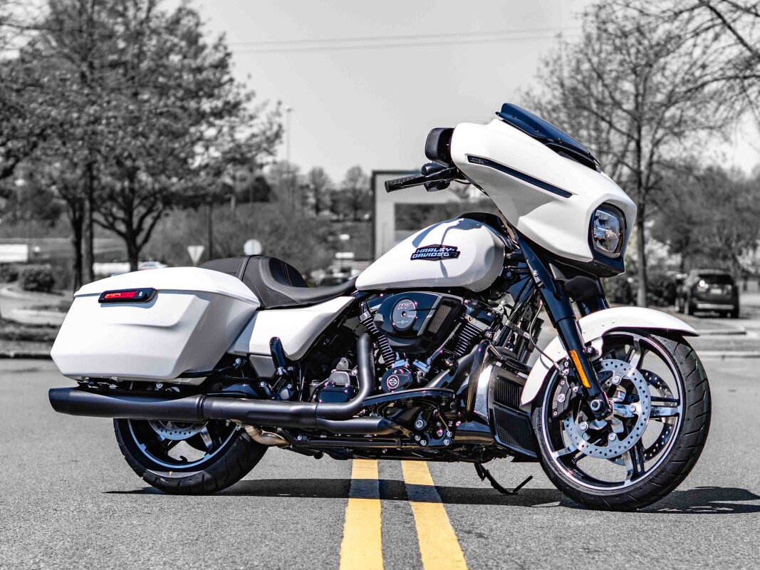FLHX 2025 Street Glide