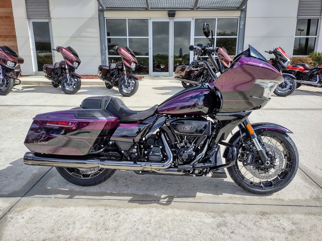 CVO Road Glide - Photo 2