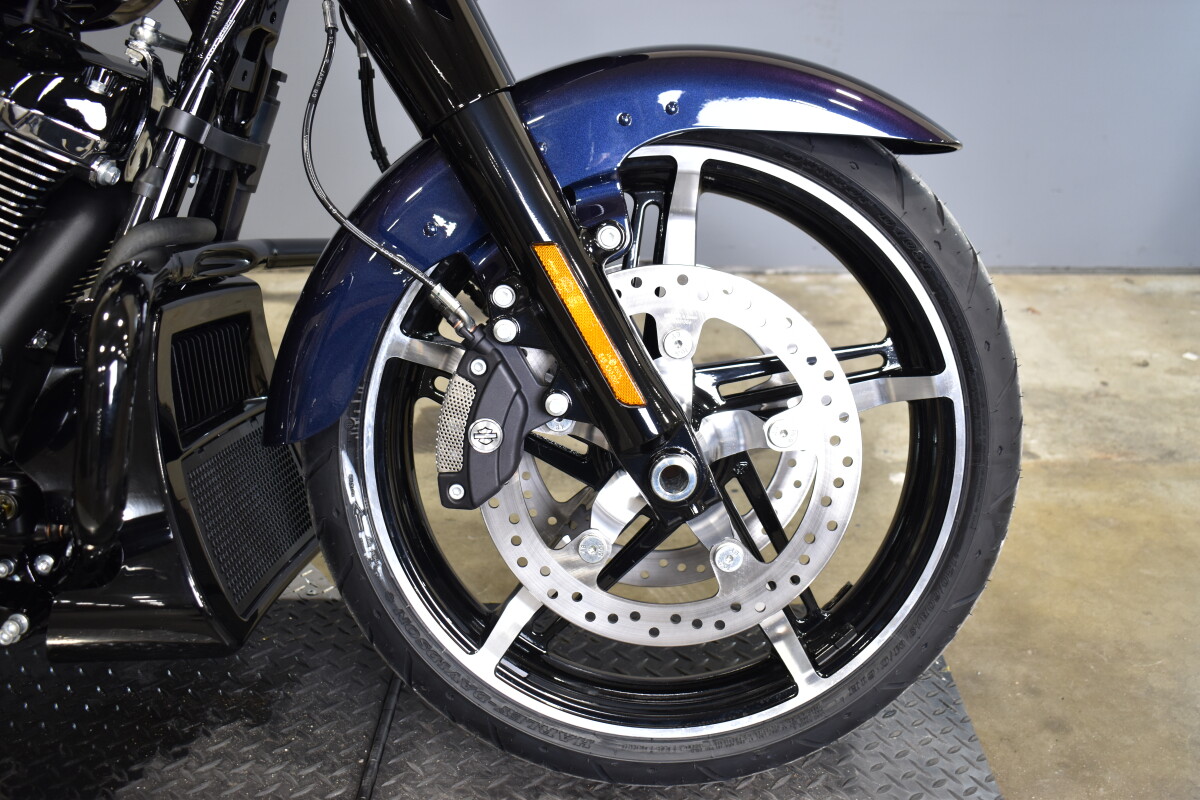2025 Harley-Davidson Street Glide FLHX - Photo 3