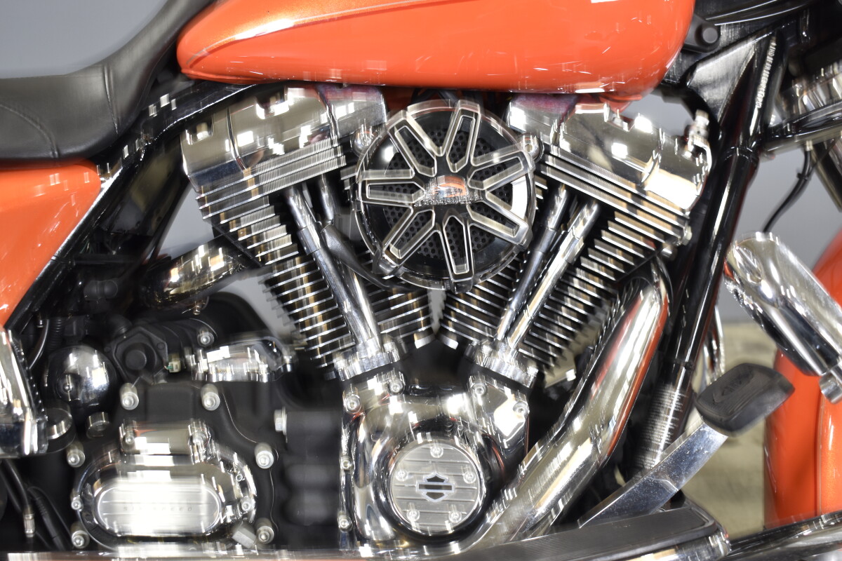 2012 Harley-Davidson Road King Classic FLHRC - Photo 10
